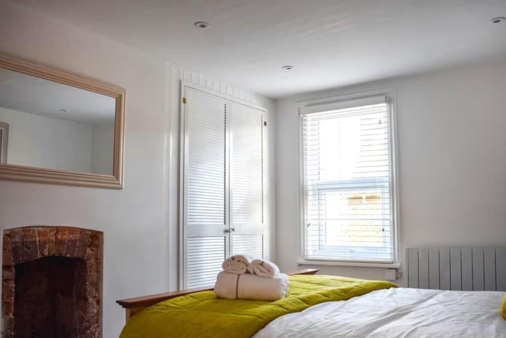 Beautiful Renovated Cottage In Mersham Ashford Kent Экстерьер фото